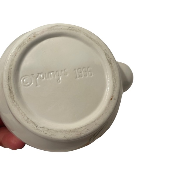 Vintage 1996 Young’s Teapot - Picture 4 of 5